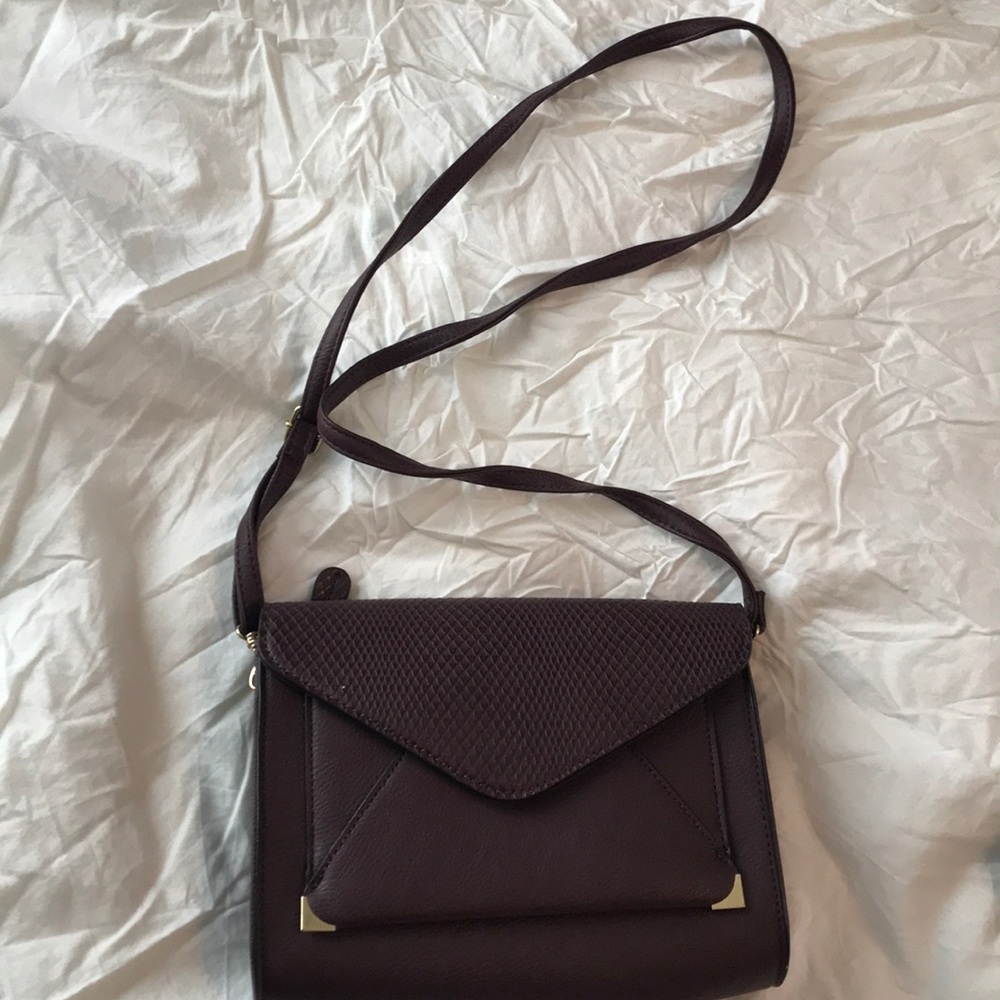 Plum crossbody